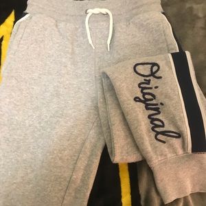 Boys Large original Gap sweatpants embroidered vintage